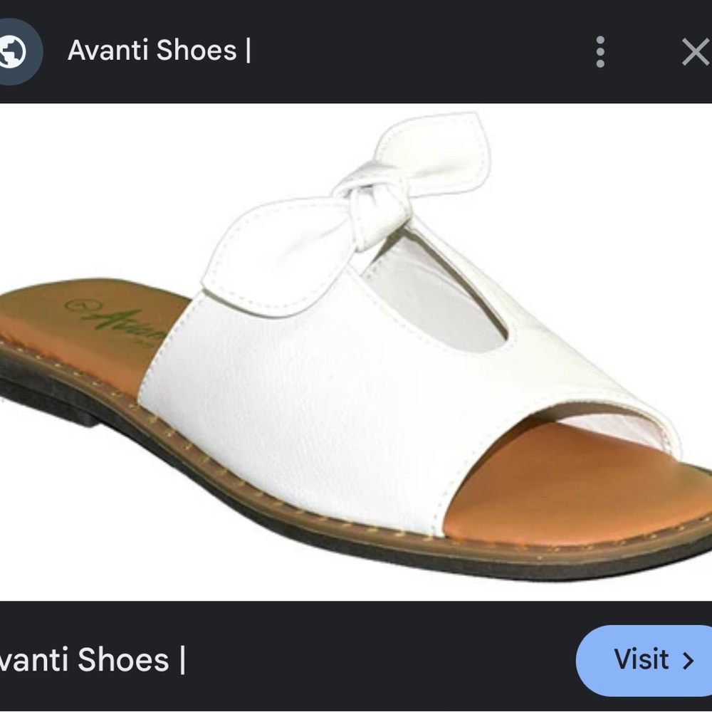 Avanti White Bow Mules